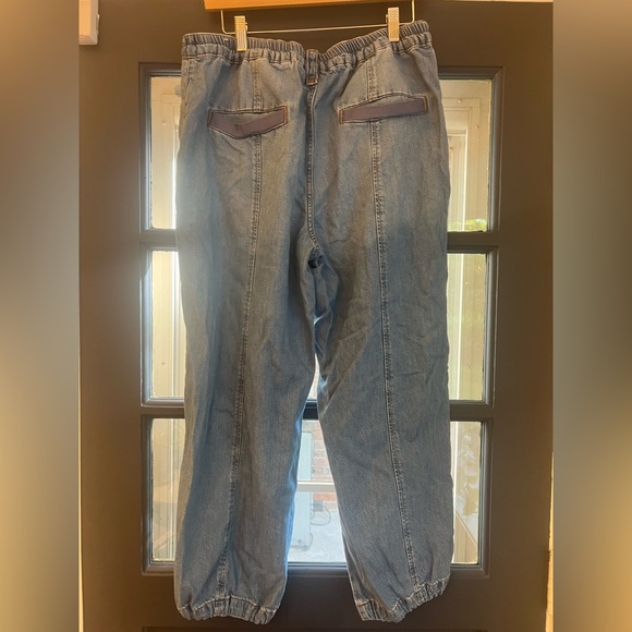 Pilcro Casual Blue Denim Joggers size 33 - Picture 3 of 7